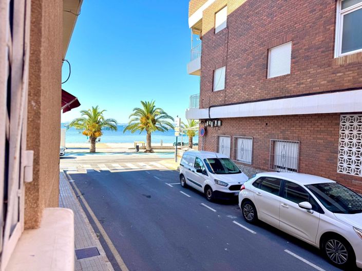 Image No.2-2 Bed Property for sale