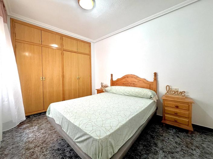 Image No.21-2 Bed Property for sale