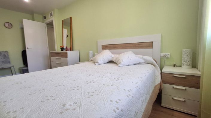 Image No.12-2 Bed Apartment for sale