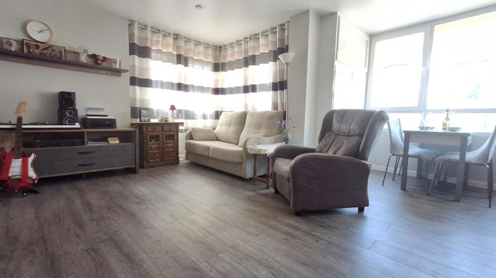 Image No.8-2 Bed Apartment for sale