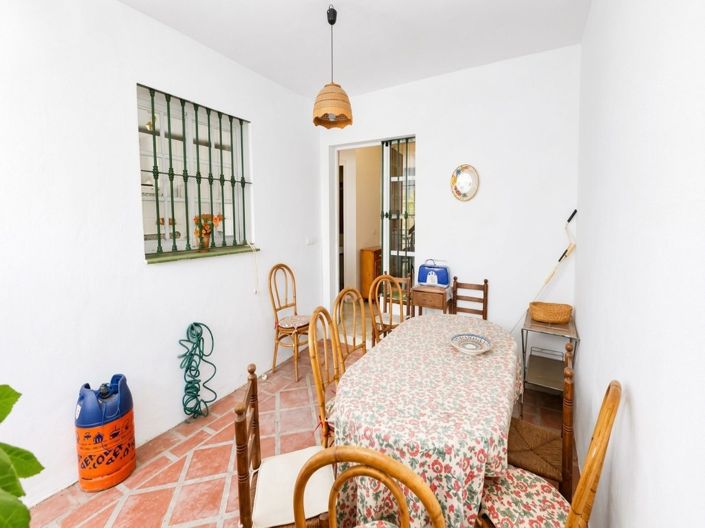 Image No.14-5 Bed Villa for sale