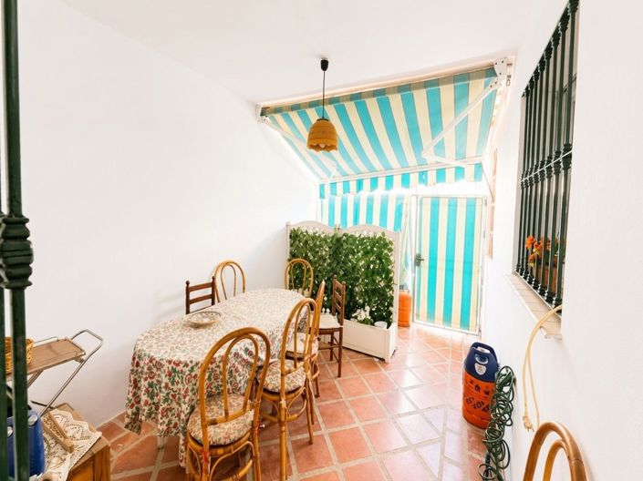 Image No.15-5 Bed Villa for sale
