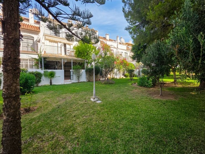 Image No.38-5 Bed Villa for sale