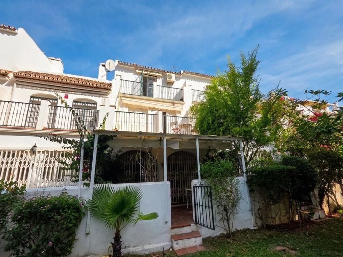 Image No.37-5 Bed Villa for sale