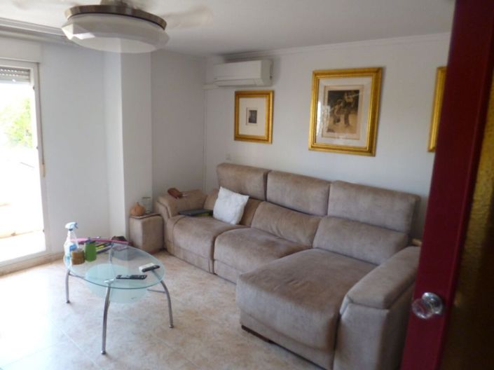 Image No.18-4 Bed House for sale