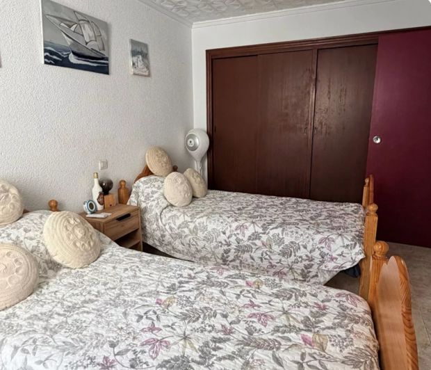 Image No.23-4 Bed House for sale