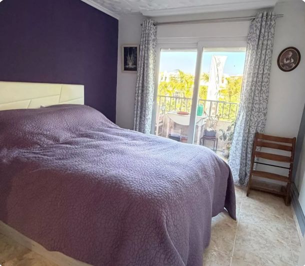Image No.32-4 Bed House for sale