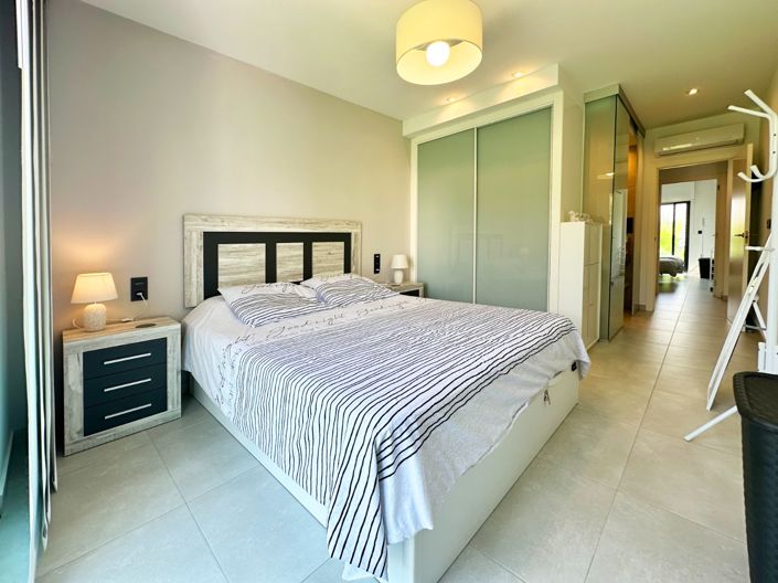 Image No.24-2 Bed House for sale