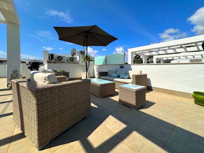 Image No.37-2 Bed House for sale