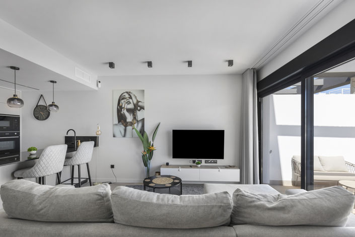Image No.10-2 Bed Apartment for sale