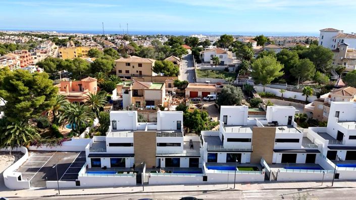 Image No.40-2 Bed Villa for sale