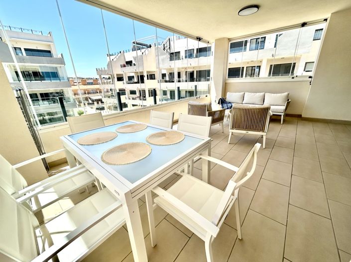 Image No.28-3 Bed Property for sale