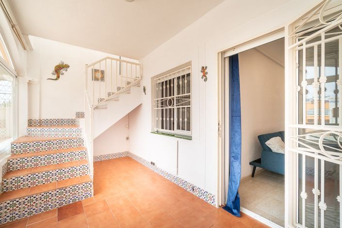 Image No.25-2 Bed Apartment for sale