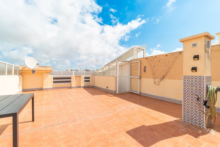 Image No.4-2 Bed Apartment for sale