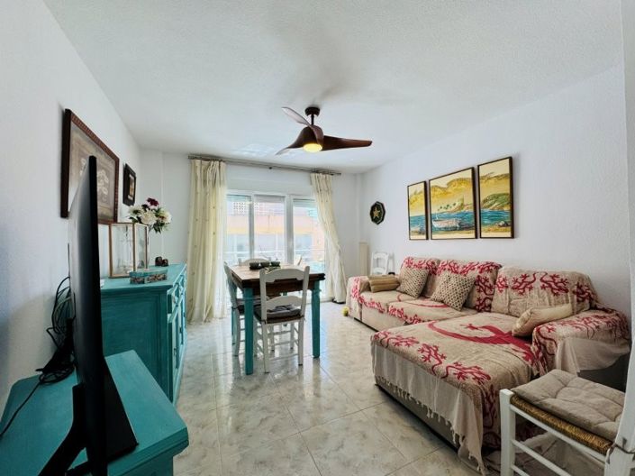 Image No.12-2 Bed House for sale