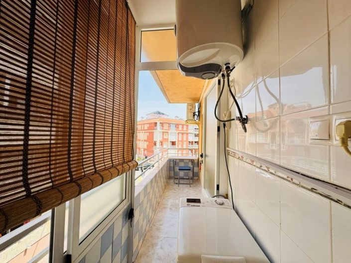 Image No.7-2 Bed House for sale