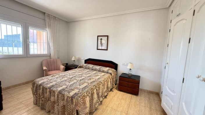 Image No.22-4 Bed Villa for sale