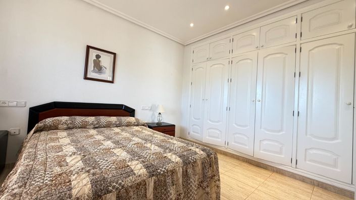 Image No.30-4 Bed Villa for sale