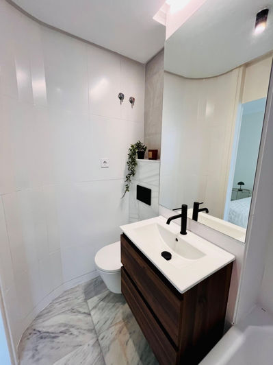 Image No.26-2 Bed Villa for sale