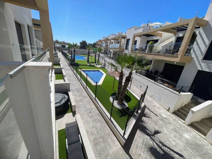 Image No.22-2 Bed Apartment for sale