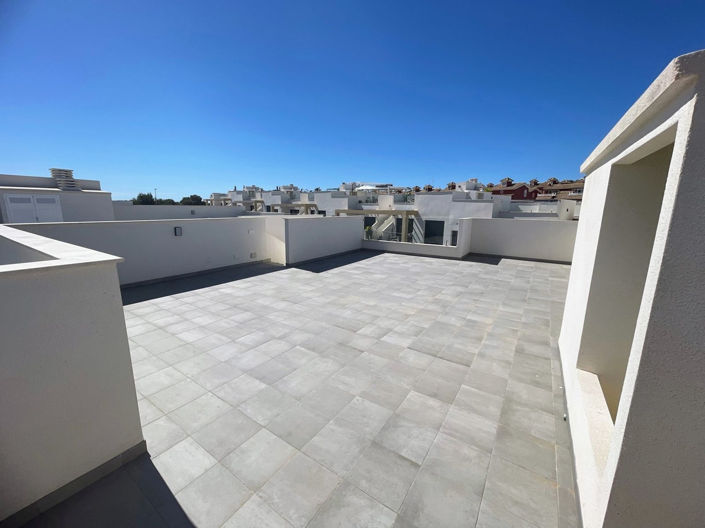 Image No.25-2 Bed Apartment for sale
