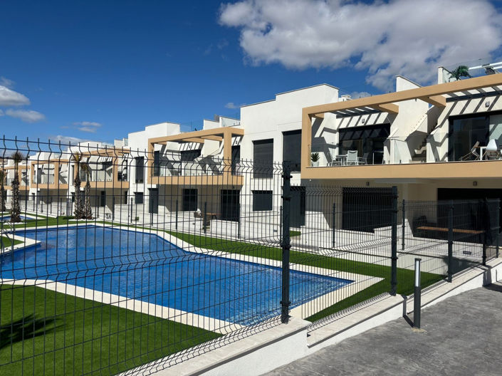 Image No.30-2 Bed Apartment for sale