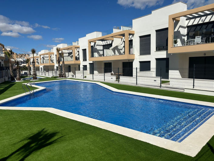 Image No.31-2 Bed Apartment for sale
