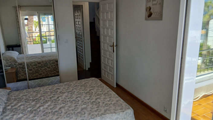 Image No.14-2 Bed Townhouse for sale
