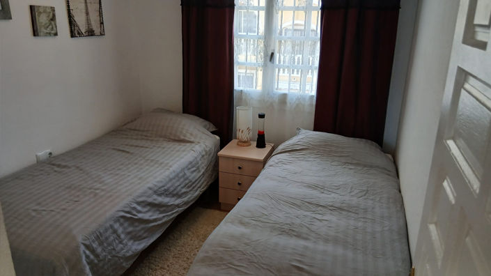 Image No.17-2 Bed Townhouse for sale