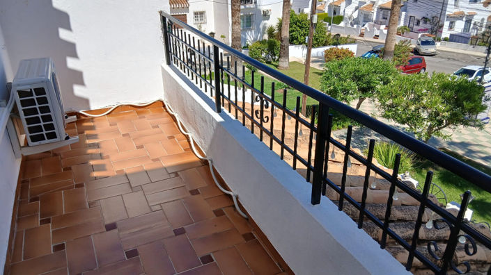 Image No.19-2 Bed Townhouse for sale