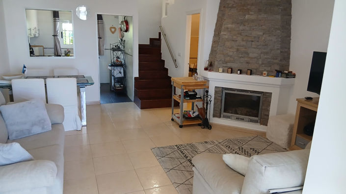 Image No.6-2 Bed Townhouse for sale