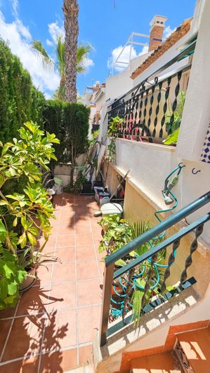 Image No.16-2 Bed Townhouse for sale
