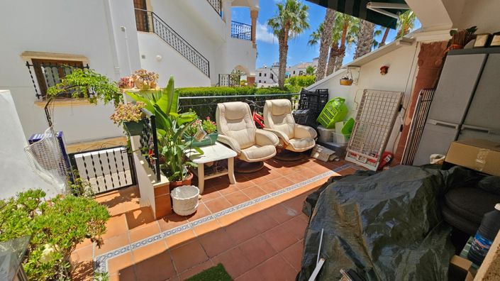 Image No.17-2 Bed Townhouse for sale