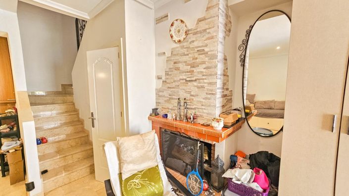 Image No.7-2 Bed Townhouse for sale