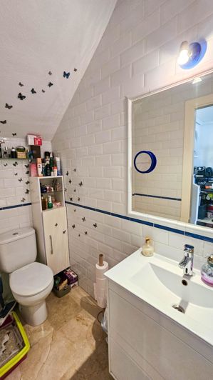 Image No.8-2 Bed Townhouse for sale