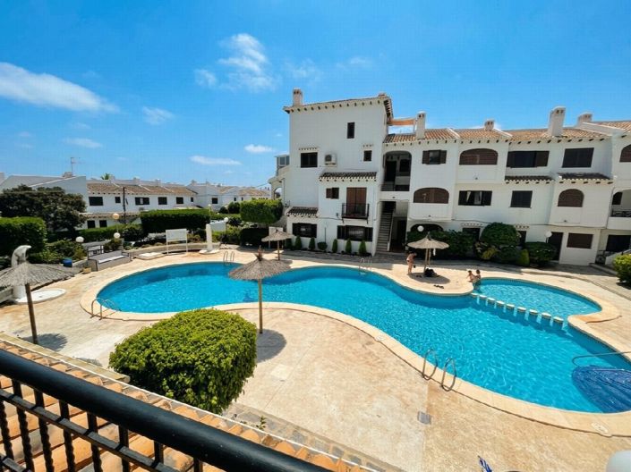 Image No.2-2 Bed Property for sale