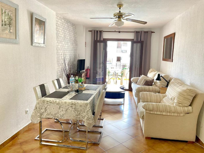 Image No.4-2 Bed Property for sale