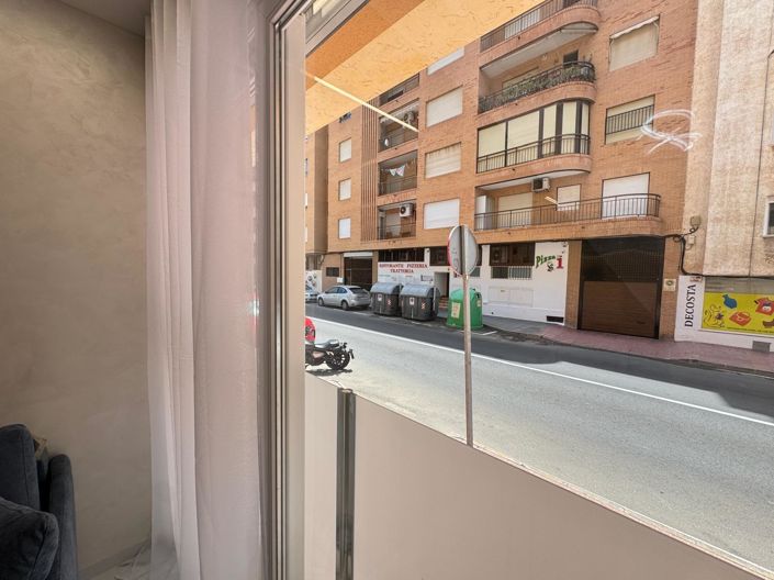 Image No.14-2 Bed House for sale