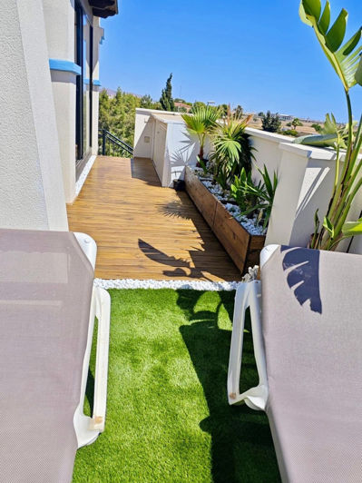 Image No.25-2 Bed Apartment for sale