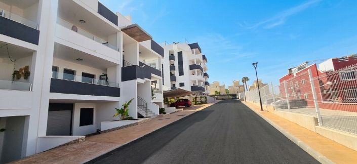 Image No.3-Appartement de 2 chambres à vendre à Orihuela Costa