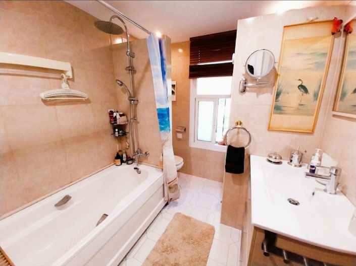 Image No.18-1 Bed Apartment for sale