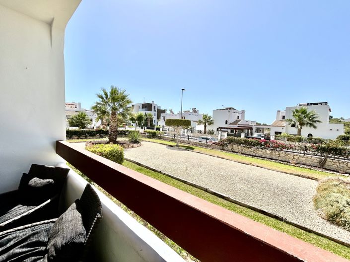 Image No.23-2 Bed House for sale