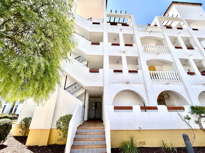 Image No.3-2 Bed House for sale