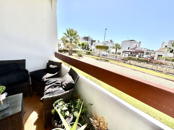 Image No.4-2 Bed House for sale