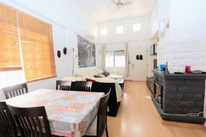 Image No.12-4 Bed House for sale