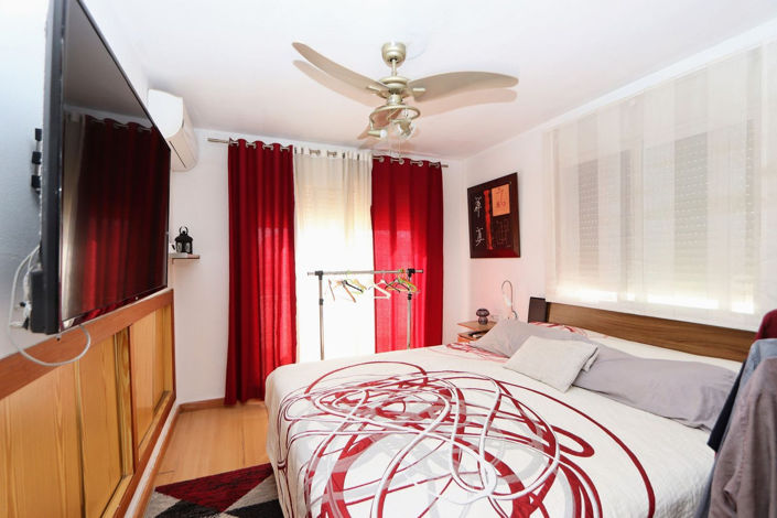 Image No.19-4 Bed House for sale