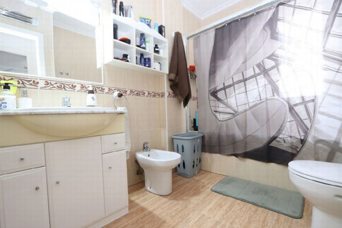 Image No.20-4 Bed Villa for sale