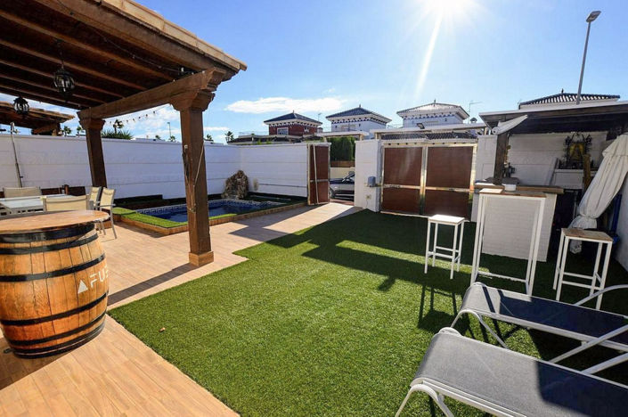 Image No.23-4 Bed House for sale
