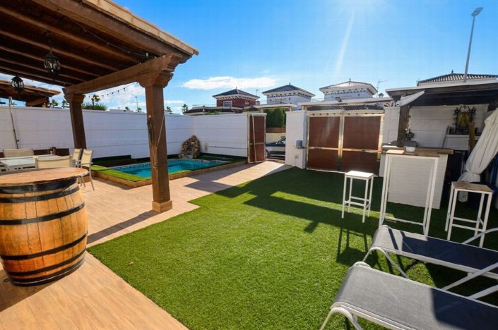 Image No.22-4 Bed Villa for sale