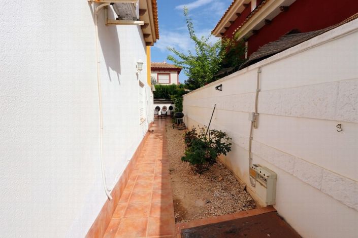 Image No.29-4 Bed Villa for sale